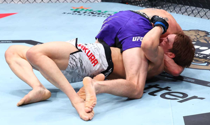 朝倉海がUFC2戦目でティム・エリオットに2R1本負け!今後はどうなる?3つの可能性を考えてみた!